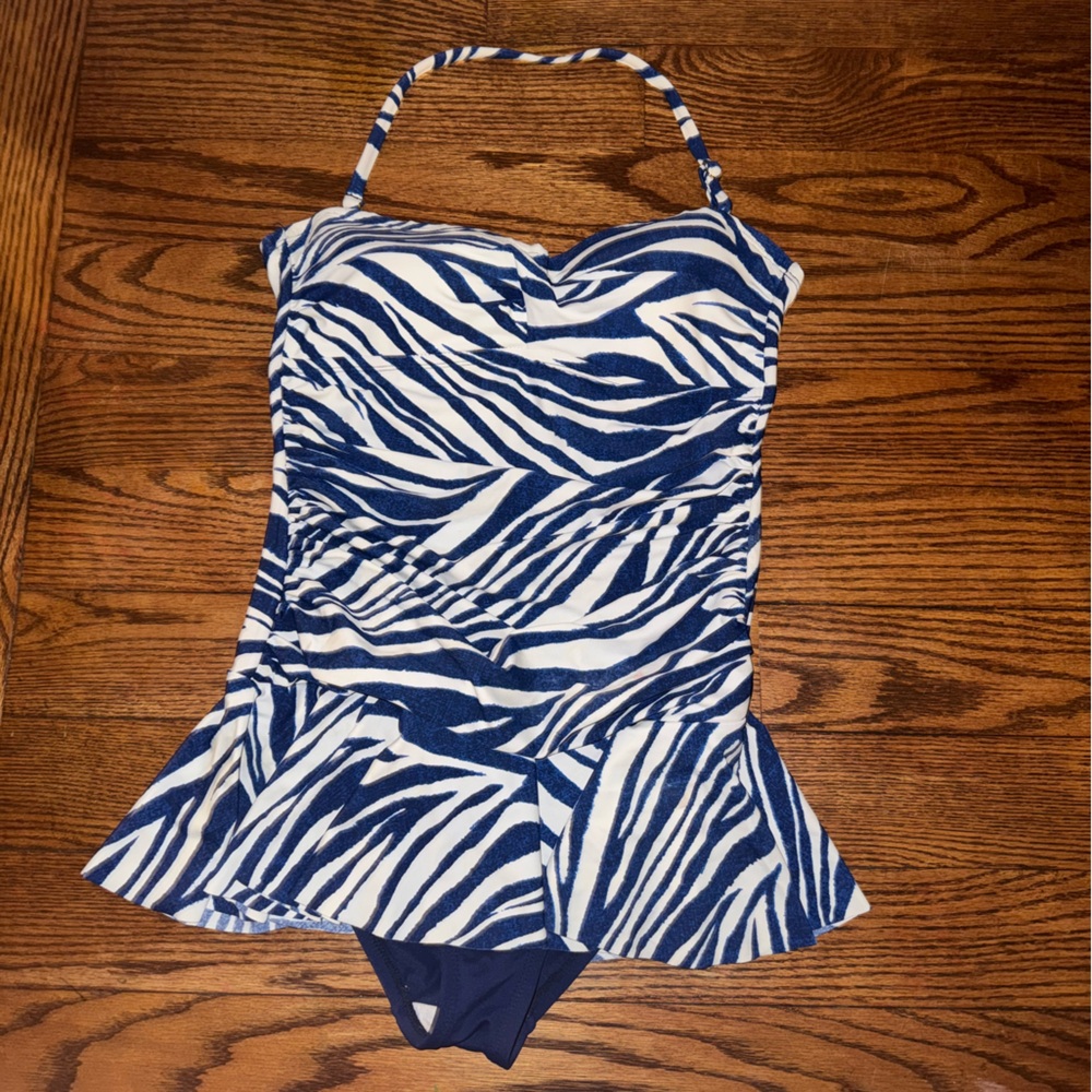 CHAPS Navy & White Zebra Print One-Piece Swimsuit - M